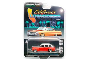 FORD FORDOR SUPER DELUXE 1947 SILVER METALLIC/RED (ДЛИНА МОДЕЛИ 6-10 СМ)