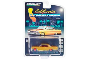 CHEVROLET IMPALA SS 1963 GOLD METALLIC/RED SOLID (ДЛИНА МОДЕЛИ 6-10 СМ)