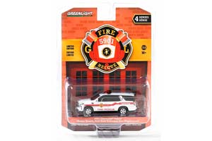 CHEVROLET TAHOE "MASTIC BEACH NEW YORK VOLUNTEER FIRE DEPARTMENT" (ПОЖАРНЫЙ) 2021 (ДЛИНА МОДЕЛИ 6-10 СМ)