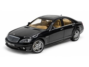 MERCEDES S63 AMG (W221) AUTOART 1:18