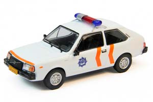 VOLVO 343 ПОЛИЦЕЙСКИЕ МАШИНЫ МИРА #62 БЕЛЫЙ