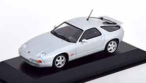 PORSCHE 928 GTS 1991 SILVER