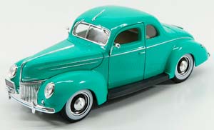 FORD DELUXE 2-DOOR 1939, TORQUOISE
