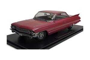CADILLAC SERIES 62 COUPE 1961 DE VILLE 1:18 KK