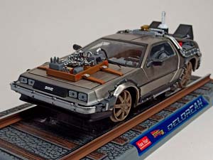 DELOREAN DMC 12 TIME MACHINE PART 3,1:18