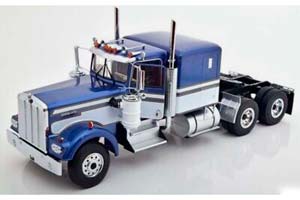 KENWORTH W900 BLUE/WHITE 1:18 ROAD KINGS