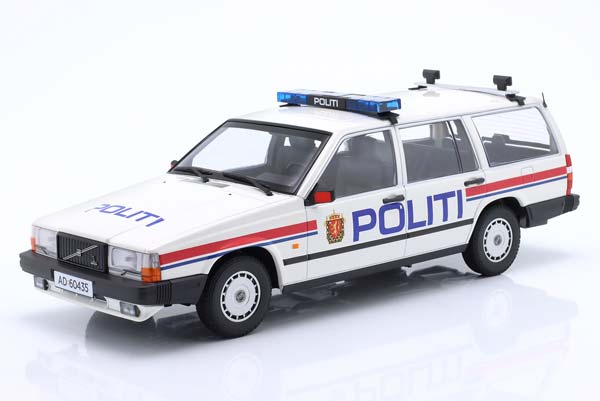 VOLVO 740 GL BREAK POLITI NORWAY 1986