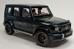 MERCEDES G63 AMG 2018 GREEN 1:18 MINICHAMPS
