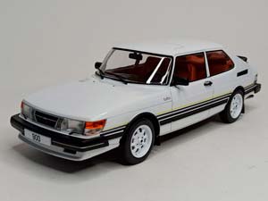 SAAB 900 TURBO WHITE MCG 1:18