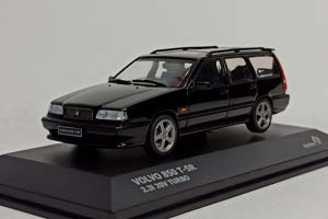 VOLVO T5-R 1996 BLACK 1:43 SOLIDO