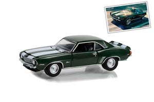 CHEVROLET CAMARO Z28 "UNITED STATES POSTAL SERVICE (USPS)" 1969 GREEN WITH WHITE STRIPES (ДЛИНА МОДЕЛИ 6-10 СМ)