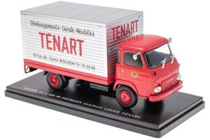 RENAULT SAVIEM SG 4 MB 59 ФУРГОН TENART 1968 RED