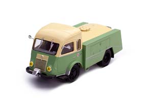 RENAULT 2.5 TONNES ARROSEUSE ОРОШЕНИЕ ПОЛЕЙ ЗЕЛЕНЫЙ