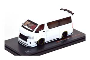 TOYOTA HIACE WIDEBODY 2018 METALLIC WHITE