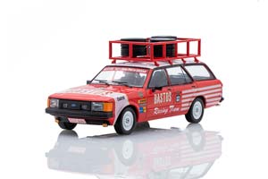 FORD GRANADA MKII TURNIER ТЕХНИЧКА BASTOS RACING TEAM С БАГАЖНИКОМ И КОЛЕСАМИ НА КРЫШЕ 1978