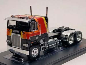 FREIGHTLINER FLA 1993 IXO 1:43
