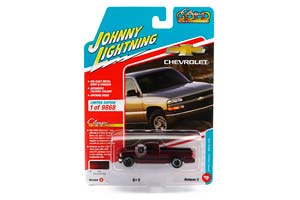 CHEVROLET SILVERADO PICK-UP (2002), RED MET (ДЛИНА МОДЕЛИ 6-10 СМ)
