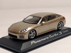 PORSCHE PANAMERA TURBO S EXECUTIVE 1:43 MINICHAMPS