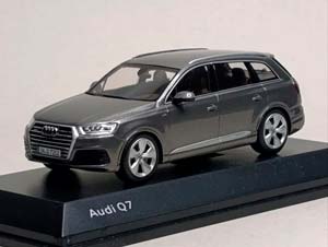 AUDI Q7 2015 GREY 1:43 ДИЛЕРСКИЙ