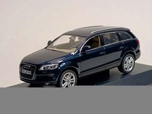 AUDI Q7 4.2 QUATTRO 2006 1:43 ДИЛЕРСКИЙ