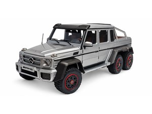 MERCEDES G63 AMG 6X6 2013 AUTOART 1:18