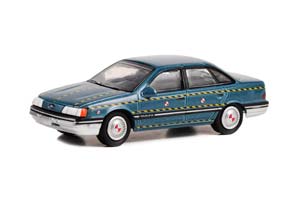 FORD TAURUS ZALINSKY AUTO PARTS CRASH TEST VEHICLE 1986 (ИЗ К/Ф УВАЛЕНЬ ТОММИ) (ДЛИНА МОДЕЛИ 6-10 СМ)