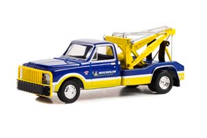 CHEVROLET C-30 ЭВАКУАТОР MICHELIN SERVICE CENTER 1967 (ДЛИНА МОДЕЛИ 6-10 СМ)