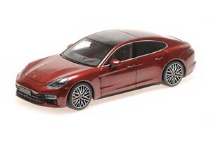 PORSCHE PANAMERA TURBO S 2020 КРАСНЫЙ МЕТАЛЛИК