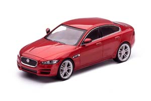 JAGUAR XE ITALIAN RACING RED (КРАСНЫЙ МЕТАЛЛИК)