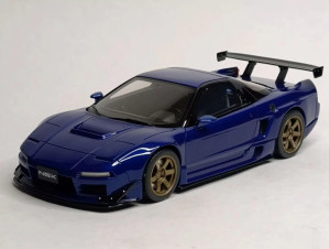 HONDA NSX BY W-AUTOSPORT 1:18 OTTOMOBILE
