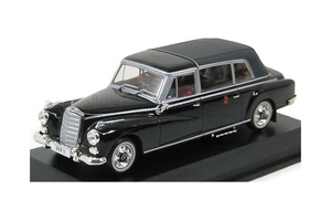 MERCEDES-BENZ 300D LANDAULET (1960) STATE CITY OF VATICAN WITH FIGURES POPE - PAPA - GIOVANNI XXIII, BLACK