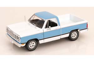 DODGE D100 ADVENTURER SWEPTLINE 1977 LIGHTBLUE WHITE
