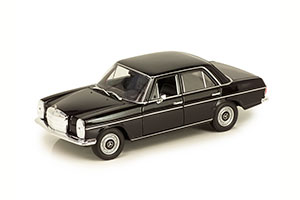 MERCEDES-BENZ 220 W115 ЧЕРНЫЙ