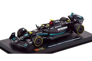 MERCEDES-AMG F1 W14 E PERFORMANCE #44 "MERCEDES-AMG PETRONAS F1 TEAM" C ФИГУРКОЙ ПИЛОТА HAMILTON 2023