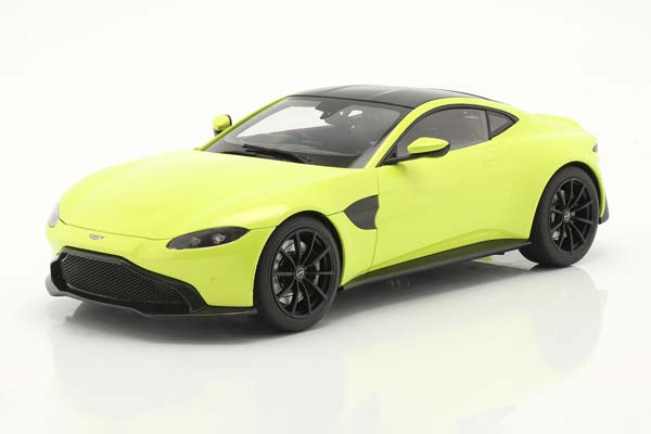 ASTON MARTIN VANTAGE 2019 YELLOW LIME ESSENCE