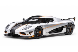 KOENIGSEGG AGERA RS 2015 SILVER/CARBON / КЕНИГСЕГ АГЕРА РС СЕРЕБРИСТЫЙ