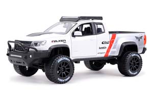 CHEVROLET COLORADO ZR2 OFF-ROAD SERIES 2017 / ШЕВРОЛЕ КОЛОРАДО БЕЛЫЙ (МАСШТАБ 1:27)