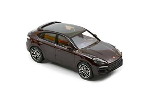 PORSCHE CAYENNE TURBO COUPE 2019 BROWN METALLIC