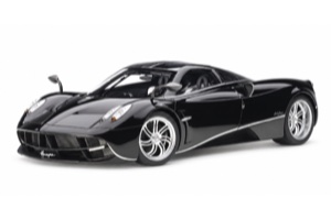 PAGANI HUAYRA 2011 GLOSS BLACK
