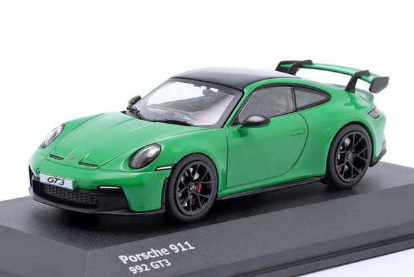 PORSCHE 911 (992) GT3 2022 GREEN