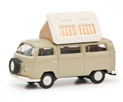 VW VOLKSWAGEN T2A CAMPER (1962), BEIGE (ДЛИНА МОДЕЛИ 3-5 СМ)