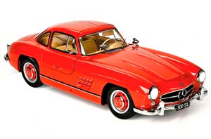 MERCEDES 300 SL GULLWING KIT WITH 602 PARTS RED