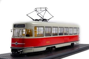 TATRA-T2 / ТАТРА Т2 ТРАМВАЙ КРАСНО-БЕЖЕВЫЙ