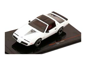 PONTIAC FIREBIRD 1982 WHITE