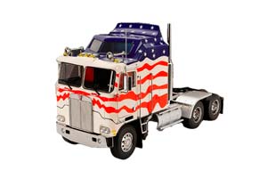 KENWORTH K100 AERODYNE STARS & STRIPES (1976) 1:18