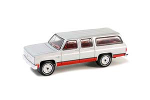 CHEVROLET SUBURBAN 1981 SILVER/RED (ДЛИНА МОДЕЛИ 6-10 СМ)