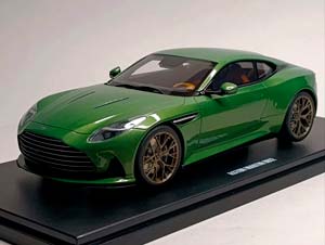 ASTON MARTIN DB12 VANTAGE COUPE 1:18 GT SPIRIT