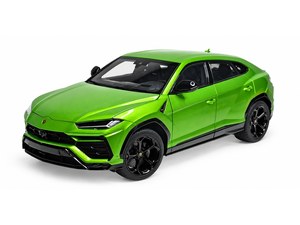 LAMBORGHINI URUS GREEN 1:18 AUTOART