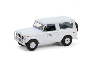 INTERNATIONAL HARVESTER SCOUT "U.S. NAVY" 1970, WHITE (ДЛИНА МОДЕЛИ 6-10 СМ)