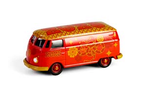 VW VOLKSWAGEN T1 VAN "CHINESE ZODIAC 2025 ГОД ЗМЕИ" (ДЛИНА МОДЕЛИ 6-10 СМ)